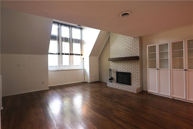 5922 Howe St 304, Shadyside, PA 15232