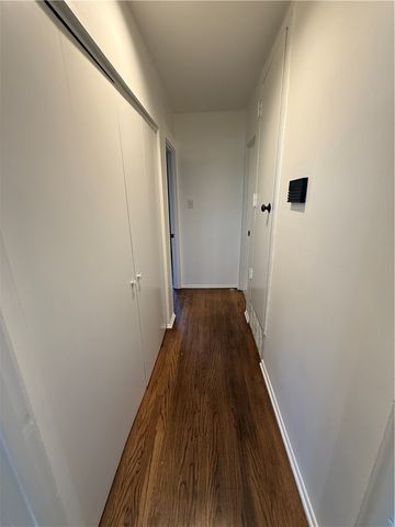 5922 Howe St 304, Shadyside, PA 15232