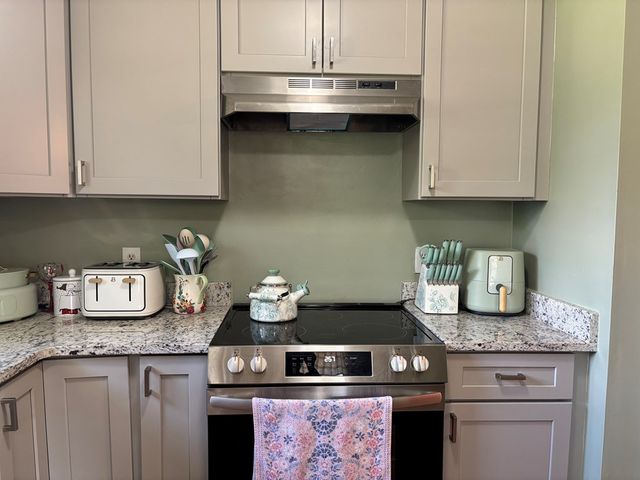 1889 Dyras Road, Cottonwood, AL 36320