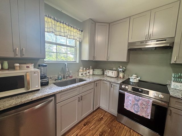 1889 Dyras Road, Cottonwood, AL 36320