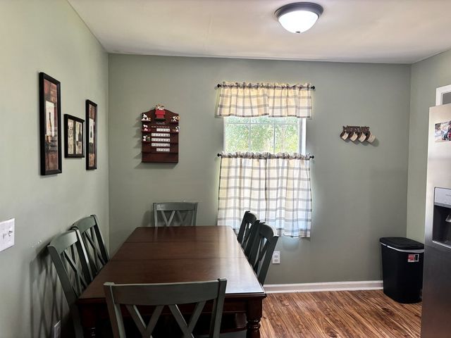 1889 Dyras Road, Cottonwood, AL 36320