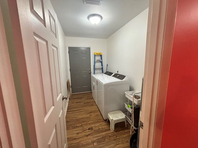 1889 Dyras Road, Cottonwood, AL 36320