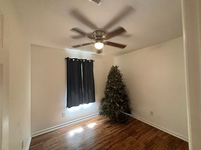 1889 Dyras Road, Cottonwood, AL 36320