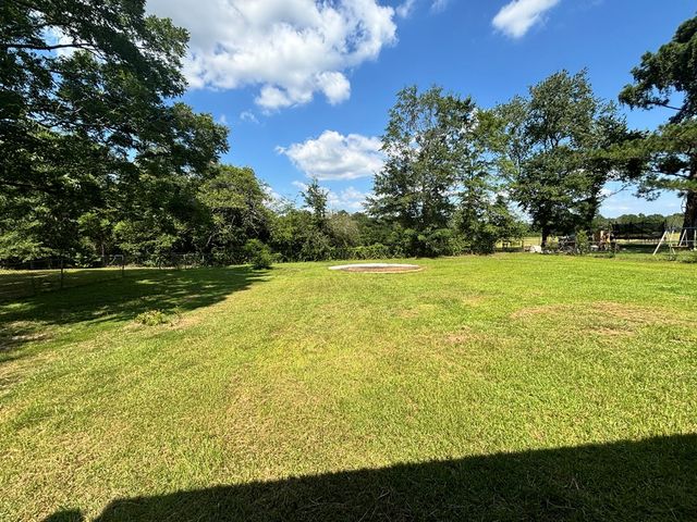 1889 Dyras Road, Cottonwood, AL 36320