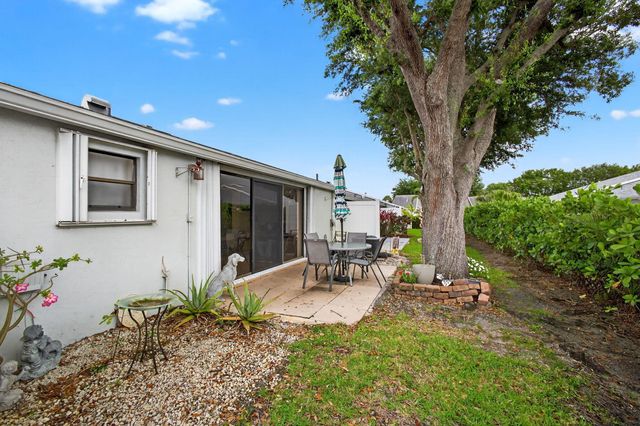 2640 Gately Drive W 1604, West Palm Beach, FL 33415
