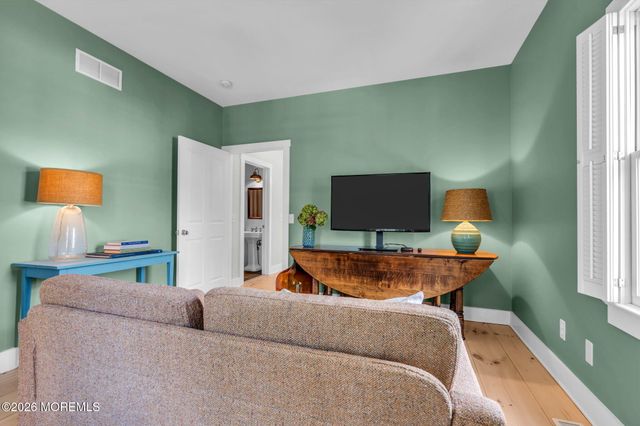 100 South Street, Brielle, NJ 08730