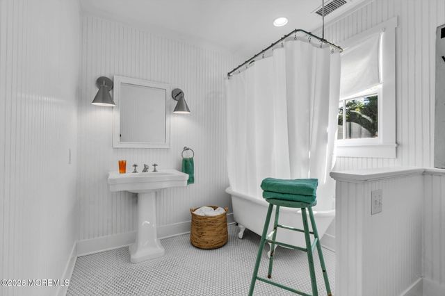 100 South Street, Brielle, NJ 08730