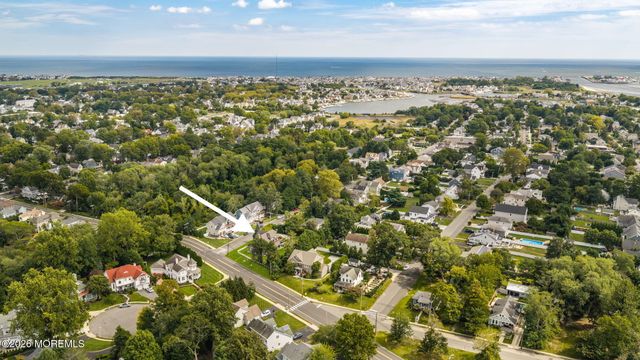 100 South Street, Brielle, NJ 08730