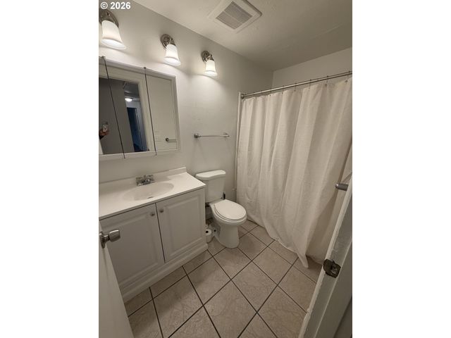 1760 Se 9TH St, Gresham, OR 97080