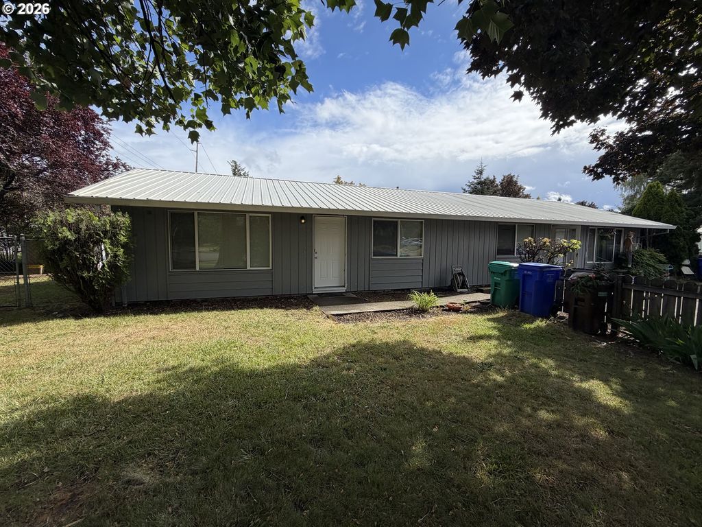 1760 Se 9TH St, Gresham, OR 97080