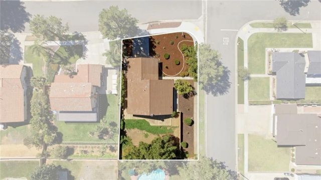 901 Lytle, Redlands, CA 92374