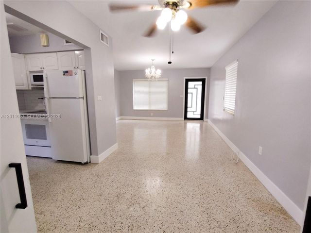 435 NW 127th St, North Miami, FL 33168