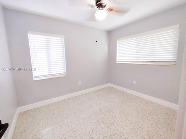 435 NW 127th St, North Miami, FL 33168