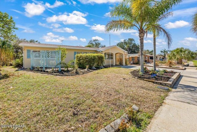 210 Essex Drive, Ormond Beach, FL 32176