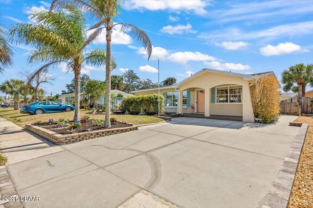 210 Essex Drive, Ormond Beach, FL 32176