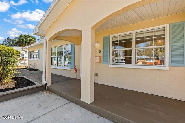 210 Essex Drive, Ormond Beach, FL 32176