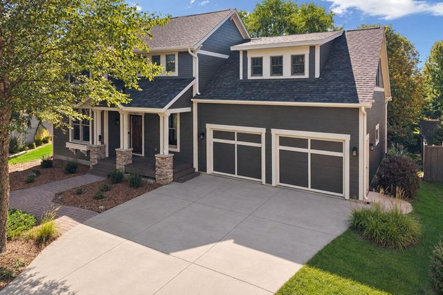 14272 Grantaire Lane N, Hugo, MN 55038