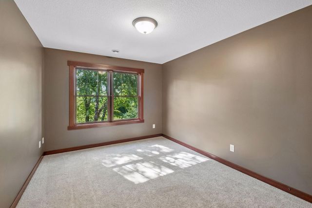 14272 Grantaire Lane N, Hugo, MN 55038
