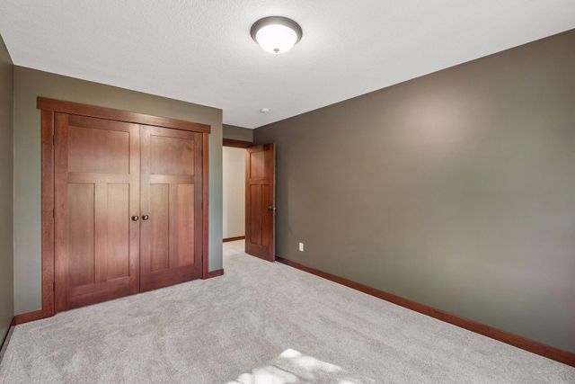 14272 Grantaire Lane N, Hugo, MN 55038