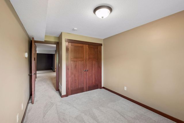 14272 Grantaire Lane N, Hugo, MN 55038