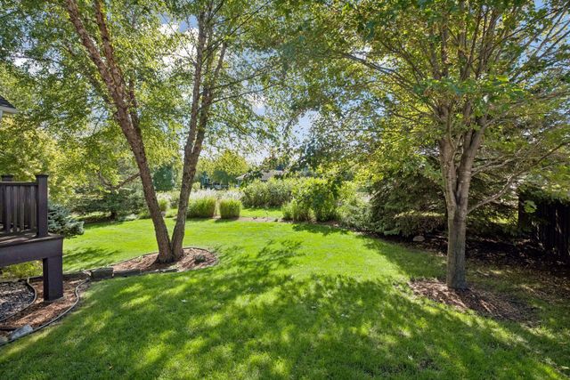 14272 Grantaire Lane N, Hugo, MN 55038