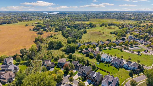 14272 Grantaire Lane N, Hugo, MN 55038