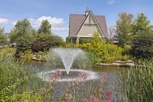 14272 Grantaire Lane N, Hugo, MN 55038