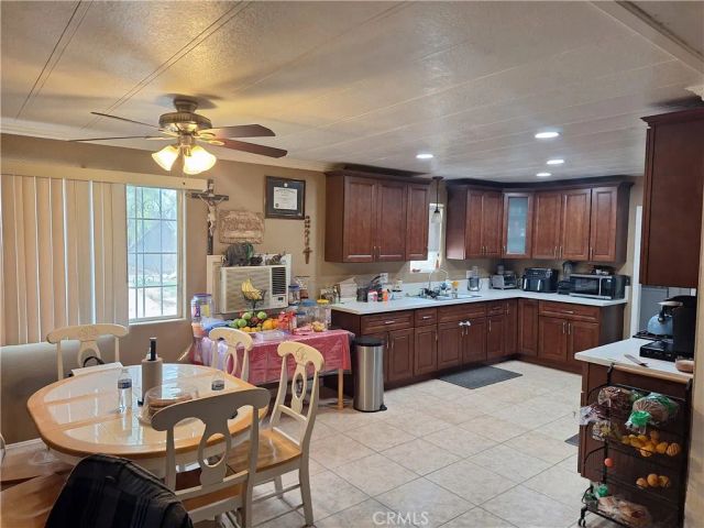 40752 El Pequito, Hemet, CA 92544