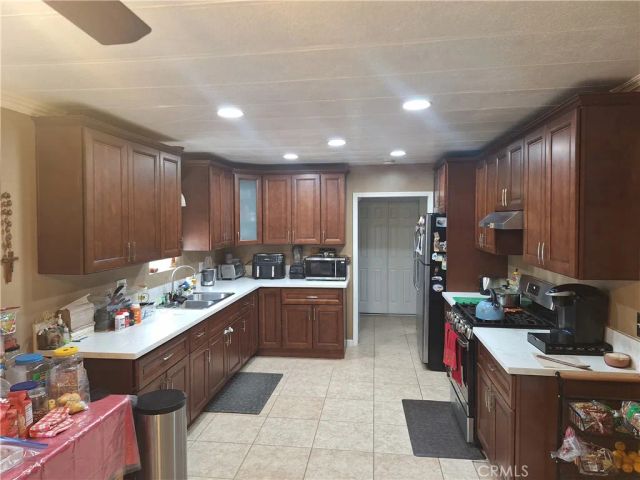 40752 El Pequito, Hemet, CA 92544