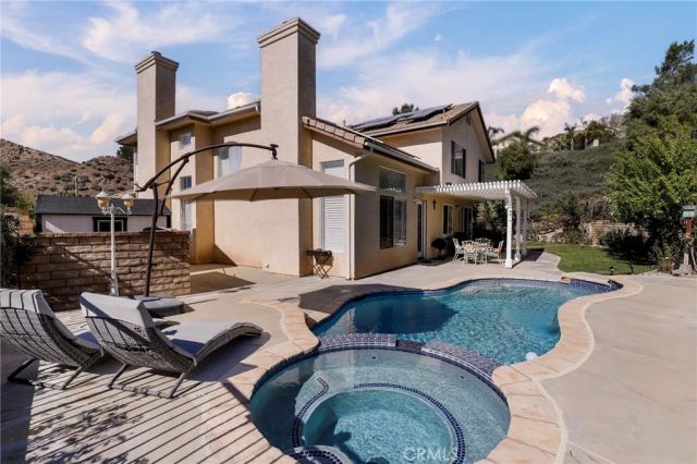 29668 Mammoth, Canyon Country, CA 91387