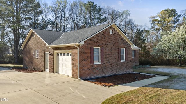 105 George Wilton Drive, Clayton, NC 27520