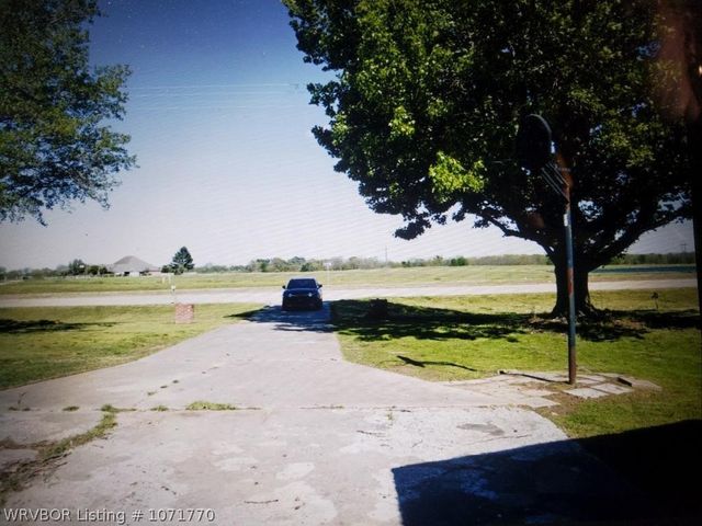 15231 US HWY 59, Keota, OK 74941