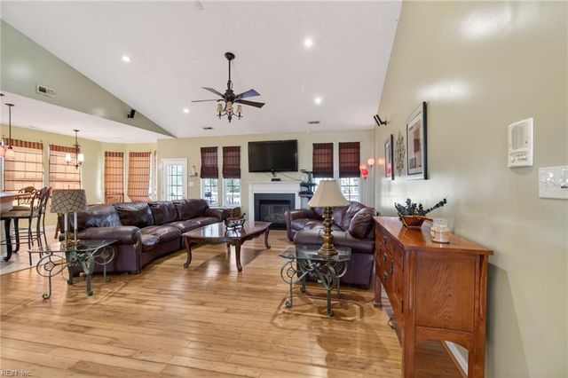 10142 Bolling BLVD, Carrollton, VA 23314