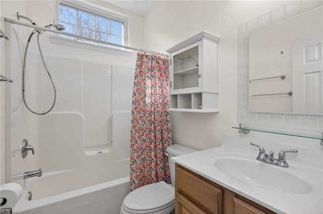 10142 Bolling BLVD, Carrollton, VA 23314