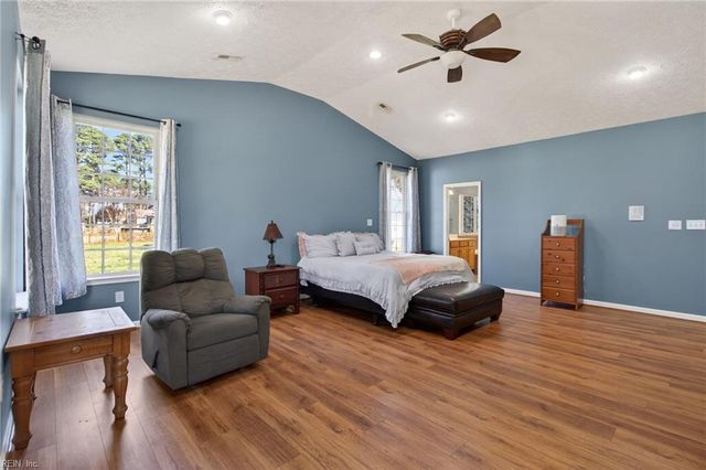 10142 Bolling BLVD, Carrollton, VA 23314