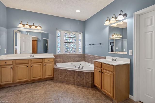 10142 Bolling BLVD, Carrollton, VA 23314