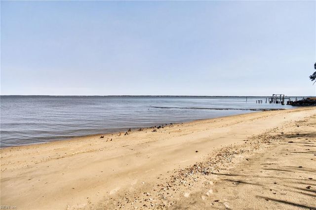 10142 Bolling BLVD, Carrollton, VA 23314