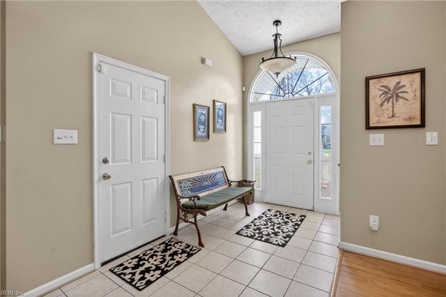 10142 Bolling BLVD, Carrollton, VA 23314