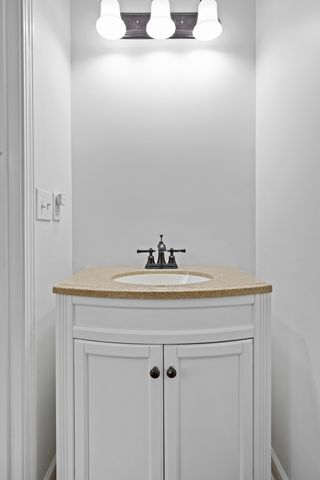 408 Scotts Creek Trl, Hermitage, TN 37076