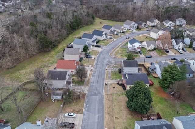 408 Scotts Creek Trl, Hermitage, TN 37076