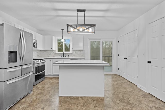 408 Scotts Creek Trl, Hermitage, TN 37076