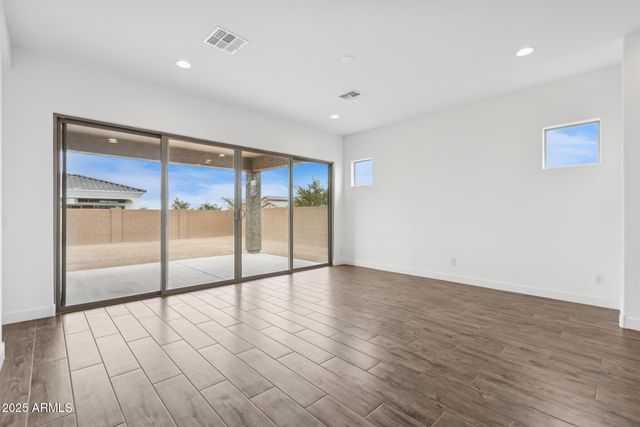 26016 S 229TH Place, Queen Creek, AZ 85142