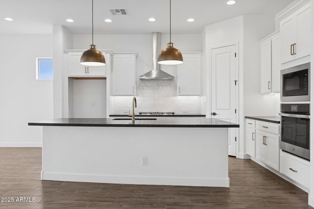 26016 S 229TH Place, Queen Creek, AZ 85142