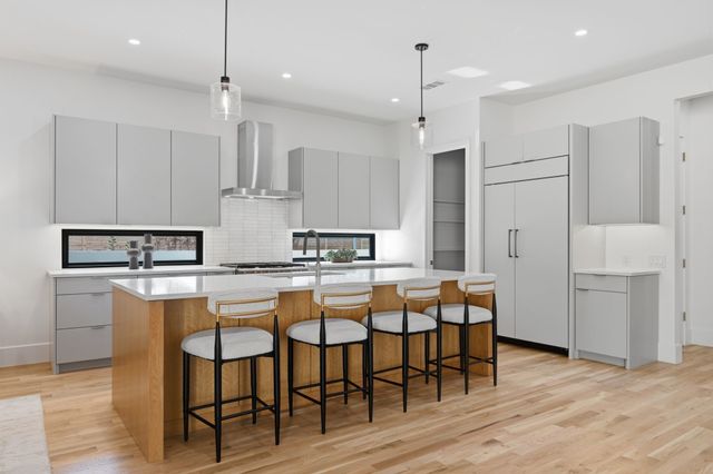 8806 Diceman Drive, Dallas, TX 75218