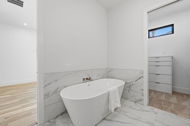 8806 Diceman Drive, Dallas, TX 75218