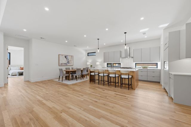 8806 Diceman Drive, Dallas, TX 75218