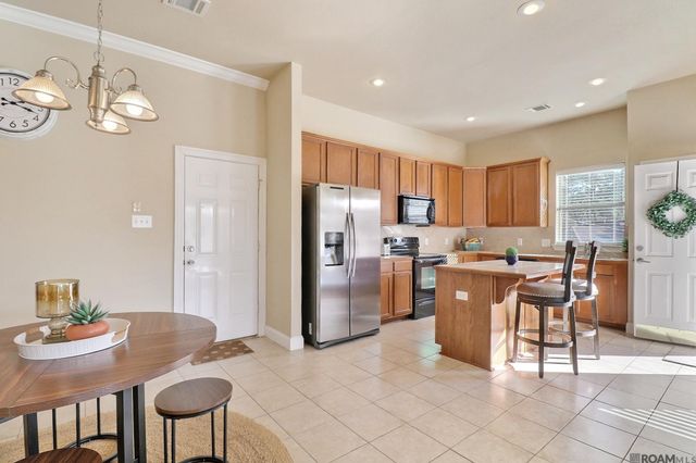 16545 Antioch Ct, Saint George, LA 70817