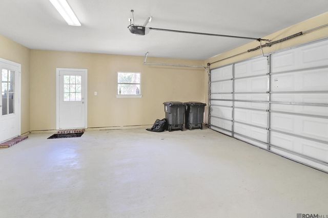 16545 Antioch Ct, Saint George, LA 70817