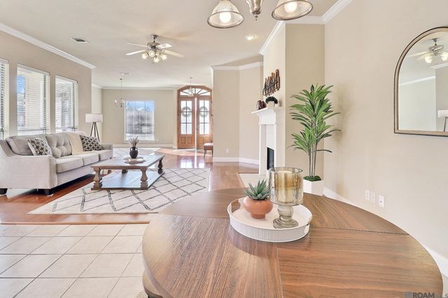 16545 Antioch Ct, Saint George, LA 70817