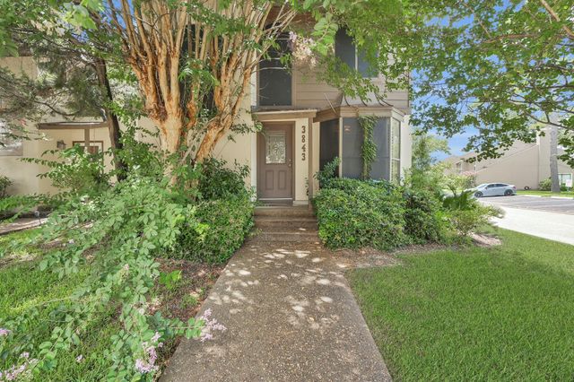 3843 Knollcrest Drive, Montgomery, TX 77356